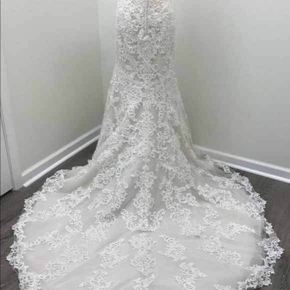 NWT SOTTERO and MIDGLEY Ivory/Nude Wedding Dress - Picture 5 of 17